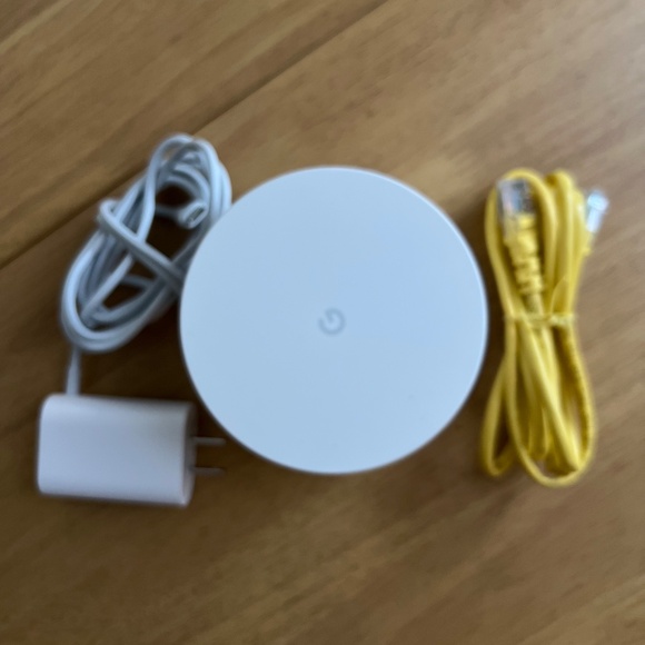 Google Nest WiFi Router - Picture 2 of 3